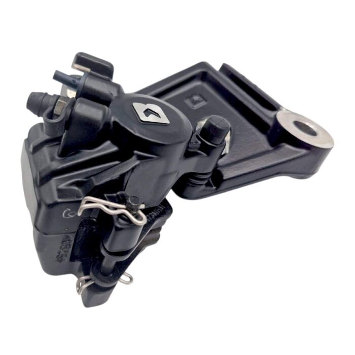 Caliper trasero Dominar 400 Bajaj Original - Imagen 4